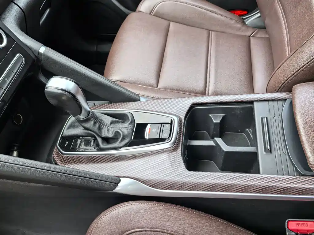 Renault Koleos — миниатюра 9