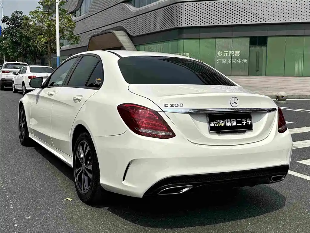 Mercedes-Benz C-Class — миниатюра 9