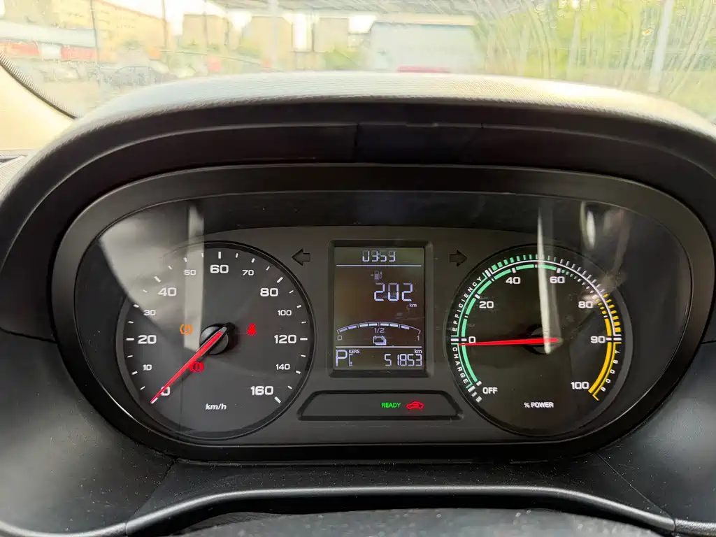 Roewe Clever — миниатюра 12
