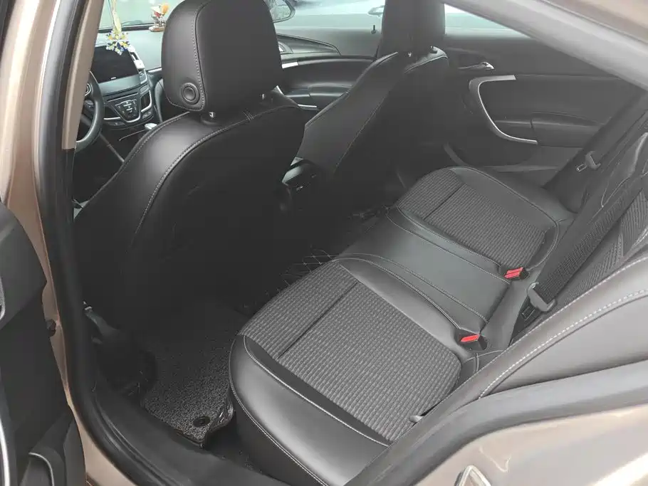 Buick Regal — миниатюра 11