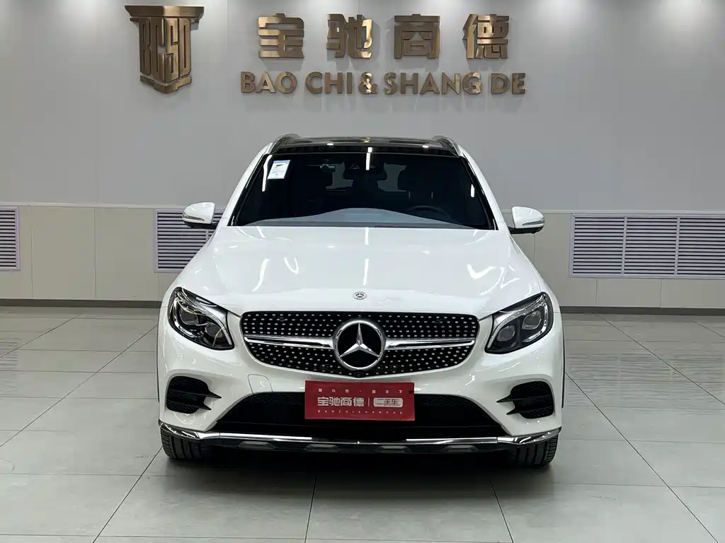 MERCEDES-BENZ GLC