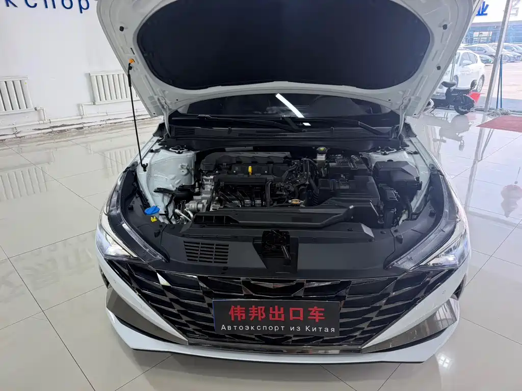 Hyundai Elantra — миниатюра 21