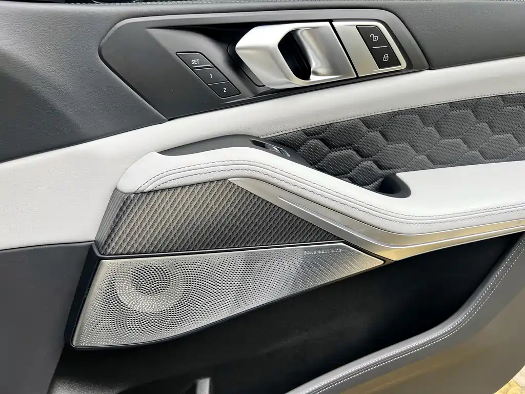 BMW X5 M — миниатюра 15
