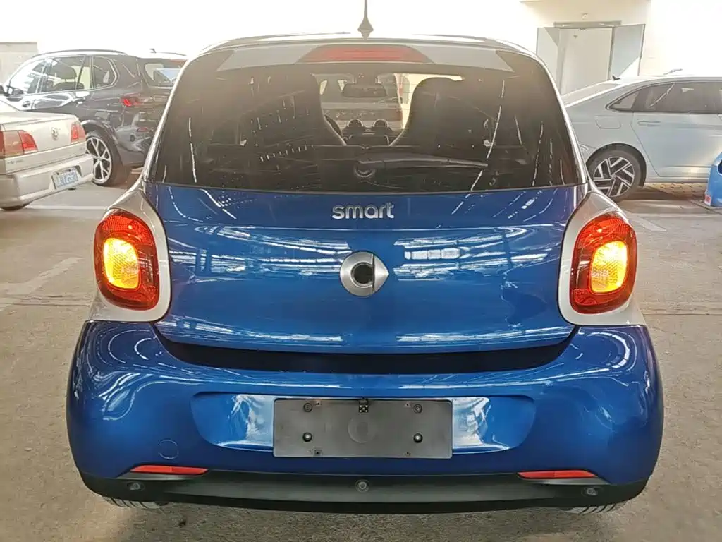 smart Smart Forfour — миниатюра 6