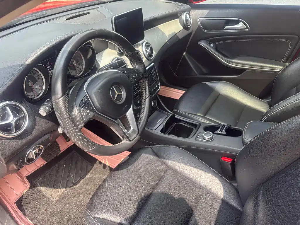 Mercedes-Benz GLA — миниатюра 11