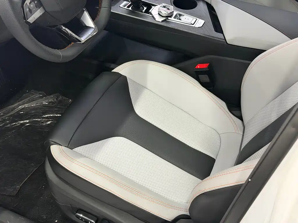 CHANGAN UNI V SMART IDD