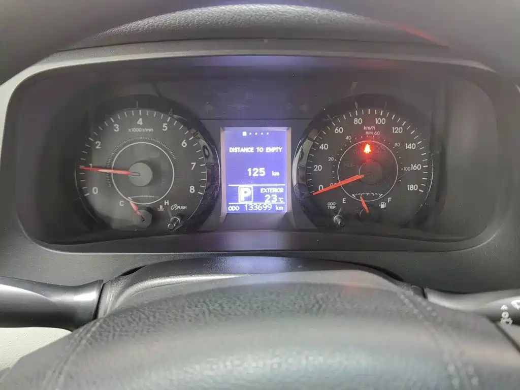 Toyota Sienna — миниатюра 10