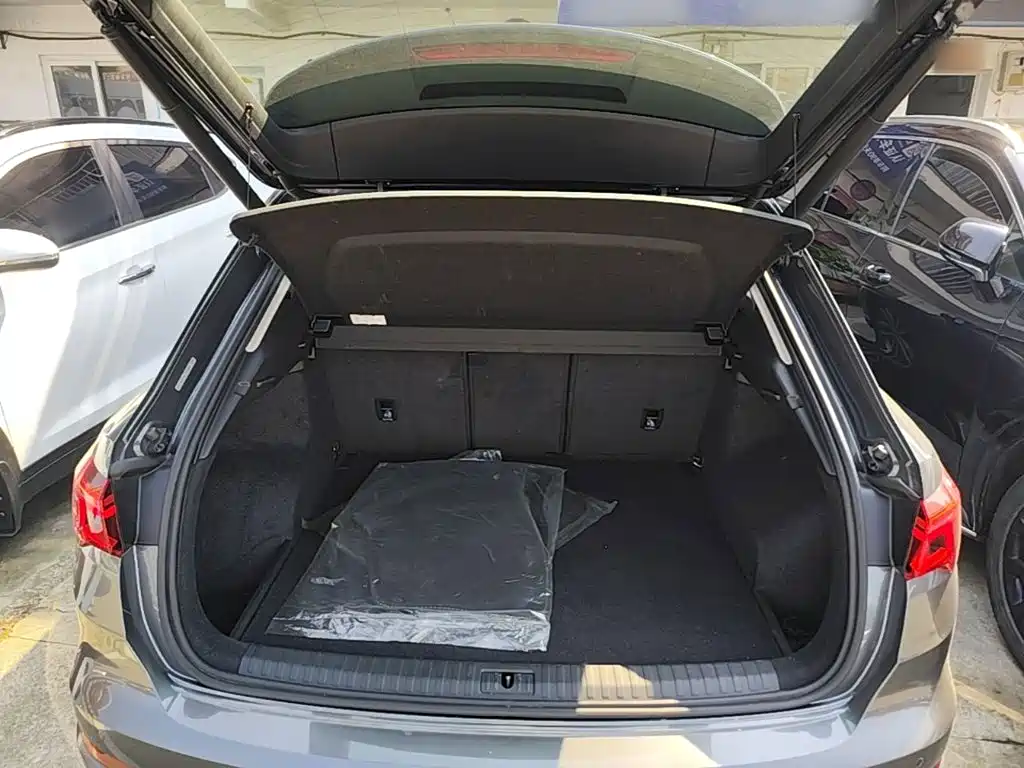 Audi Q3 — миниатюра 19