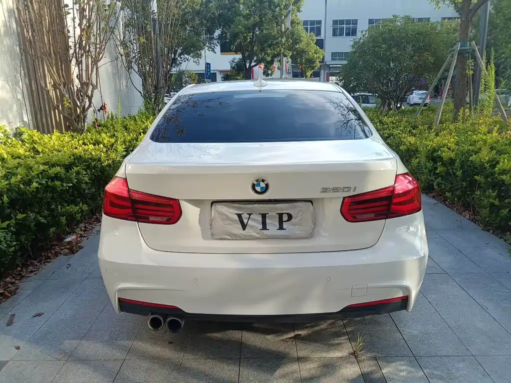 BMW 3 Series — миниатюра 9