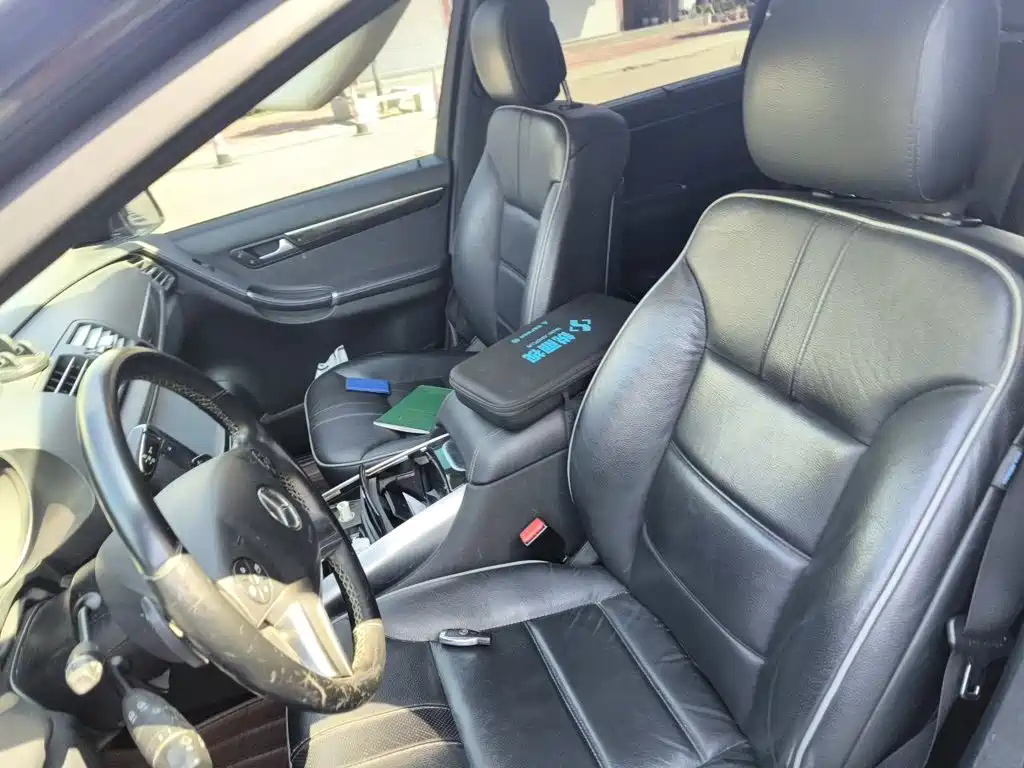 Mercedes-Benz R-Class — миниатюра 11