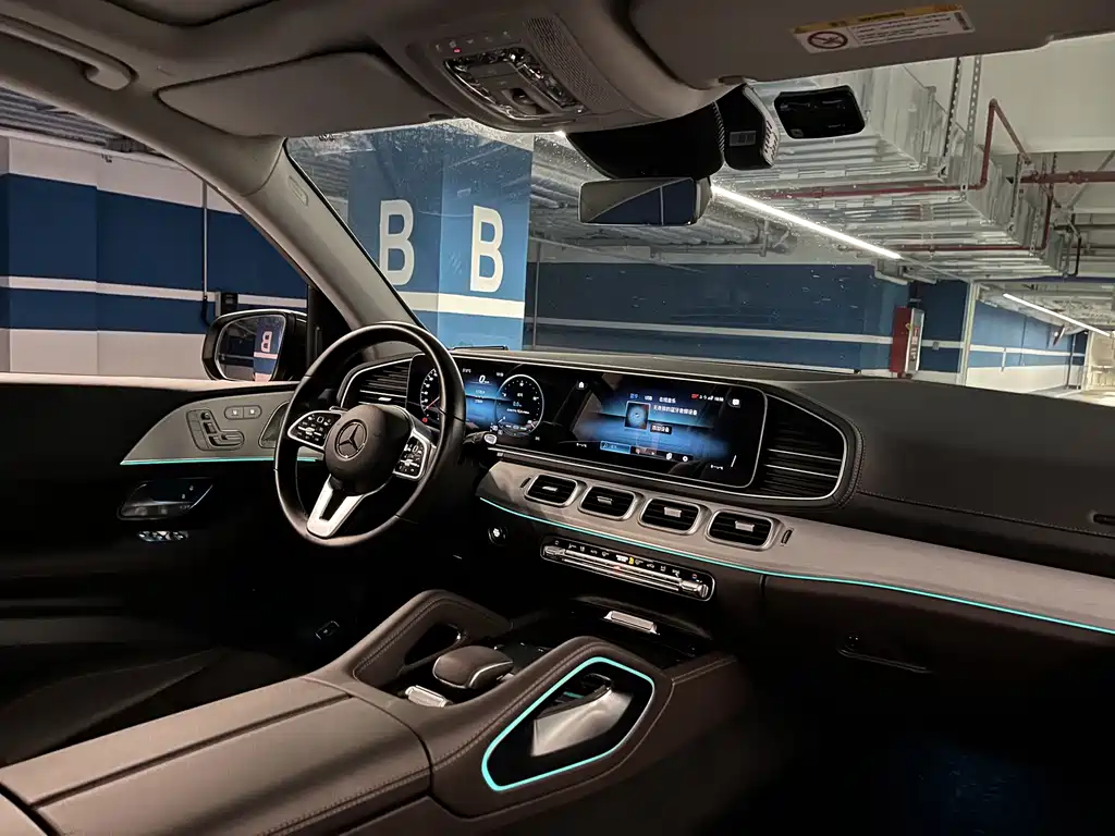 Mercedes-Benz GLE (Import) — миниатюра 18
