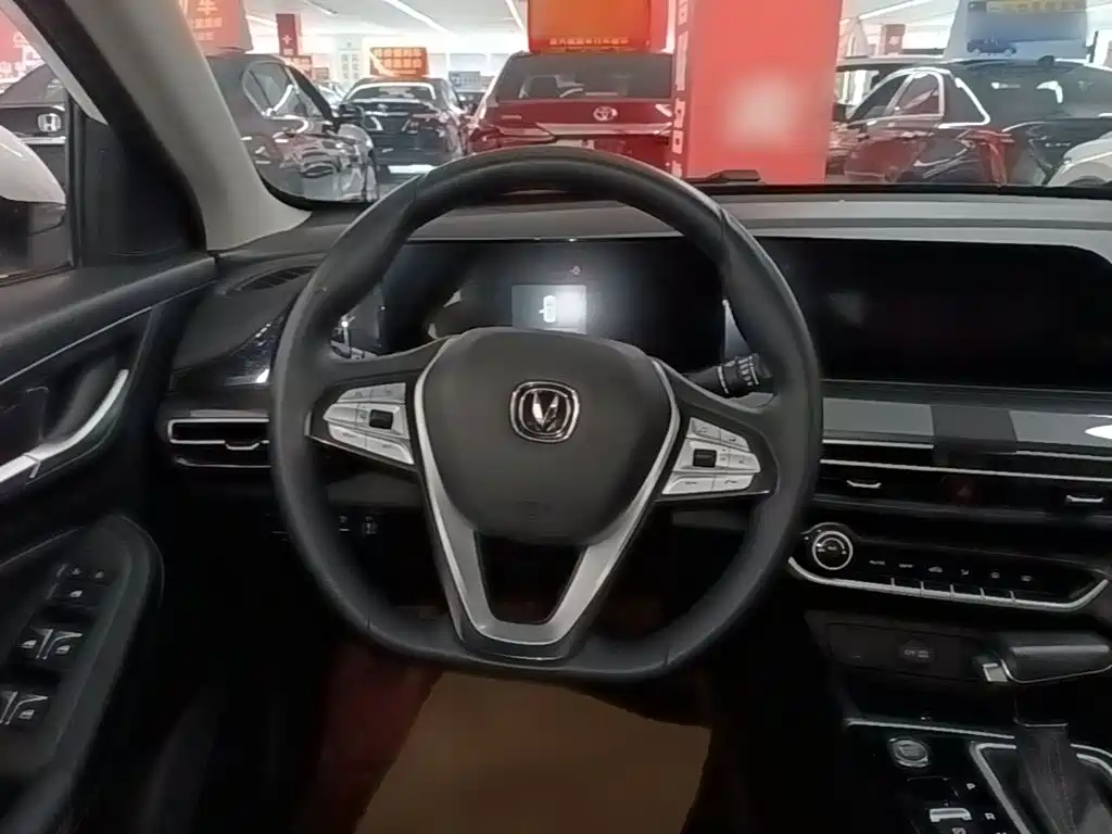 Changan Eado — миниатюра 10