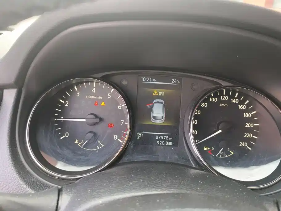 Nissan Qashqai — миниатюра 14