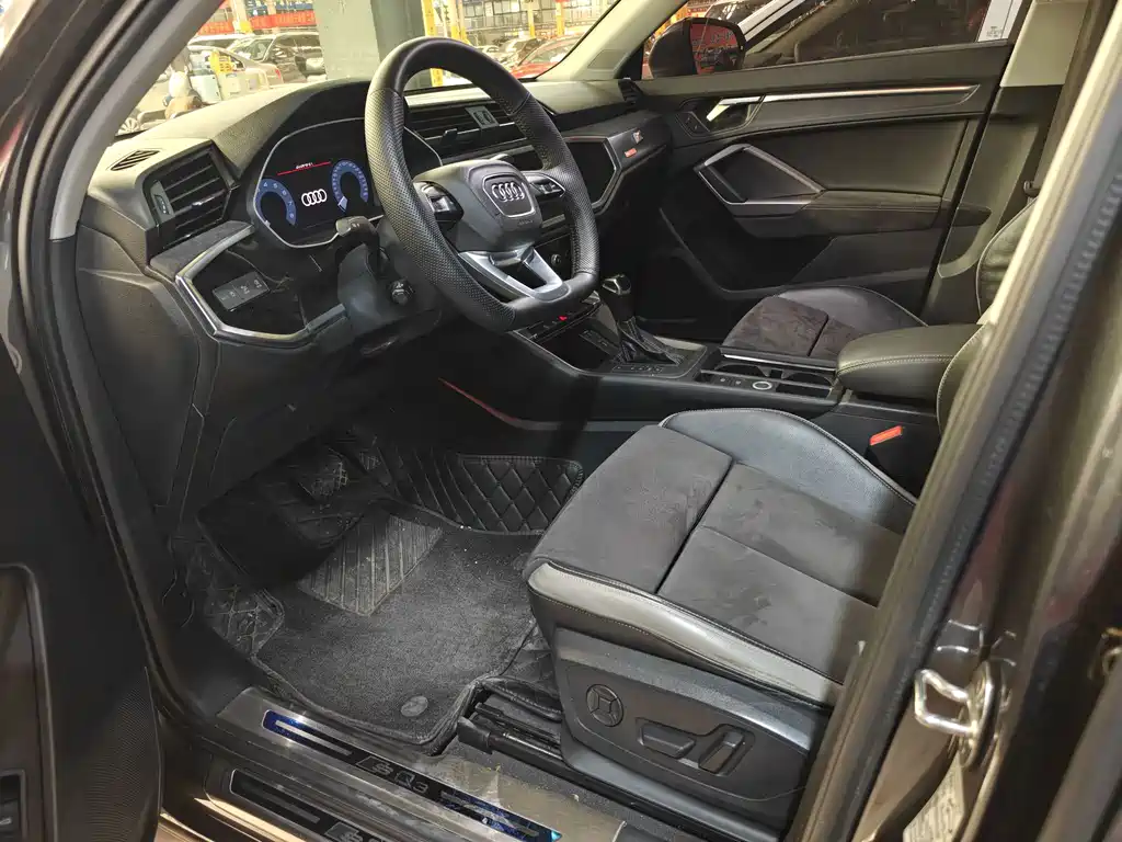 Audi Q3 — миниатюра 5