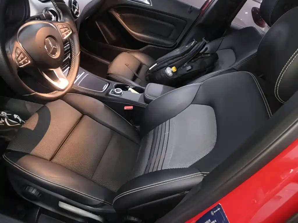 Mercedes-Benz B-Class — миниатюра 11