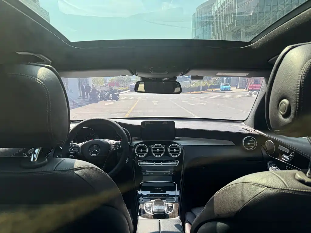 Mercedes-Benz GLC — миниатюра 8