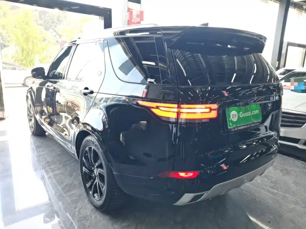 Land Rover Discovery — миниатюра 5