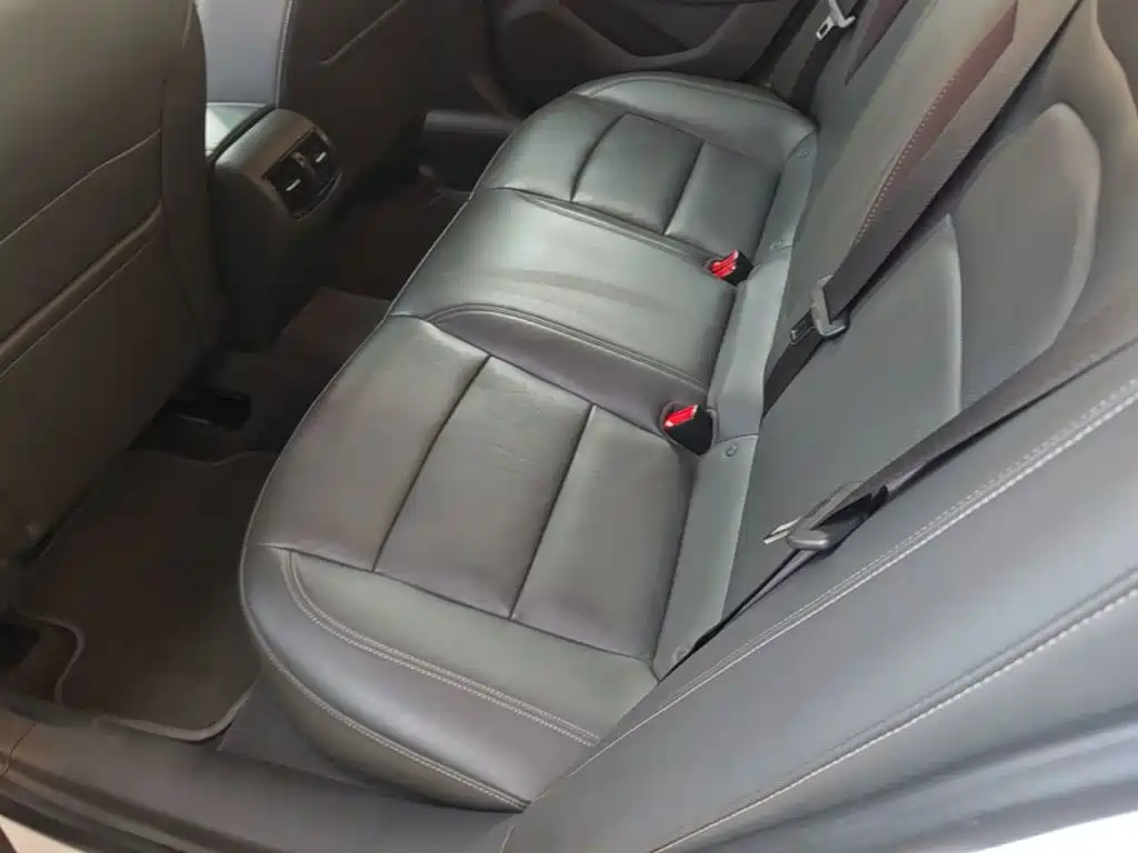 Chevrolet Malibu — миниатюра 17