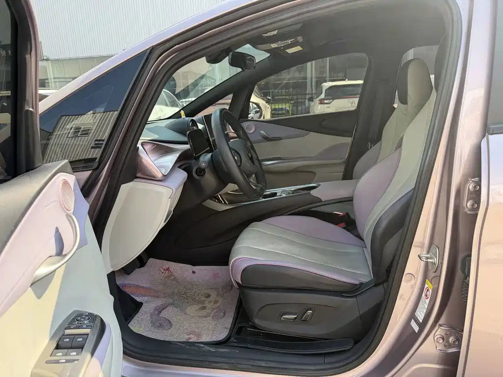 BYD Dolphin — миниатюра 5