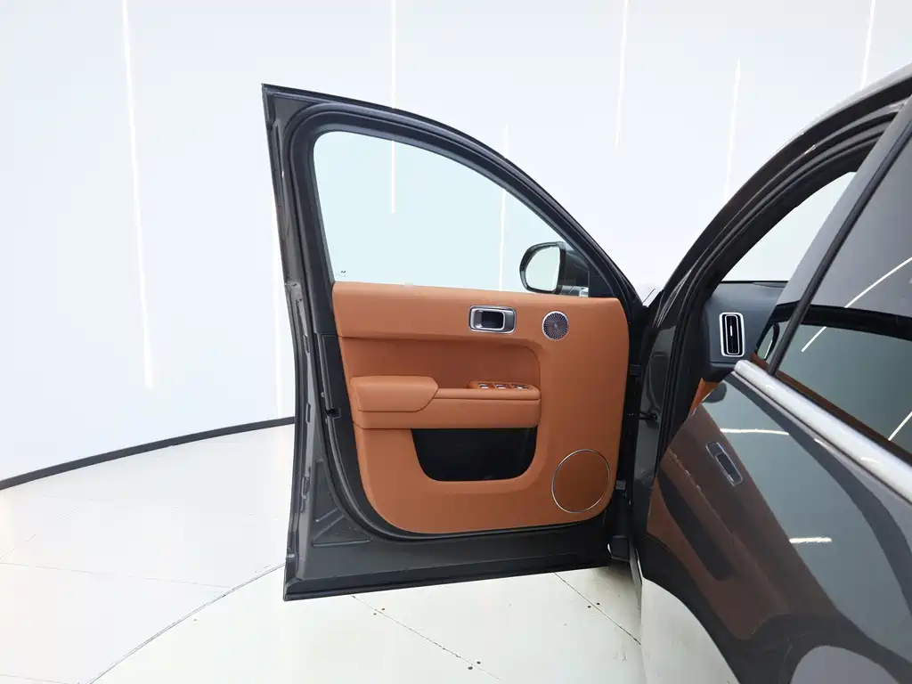 Li Auto Li L7 — миниатюра 9