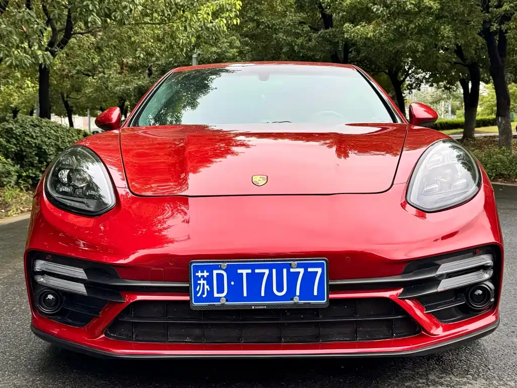 Porsche Panamera — миниатюра 2