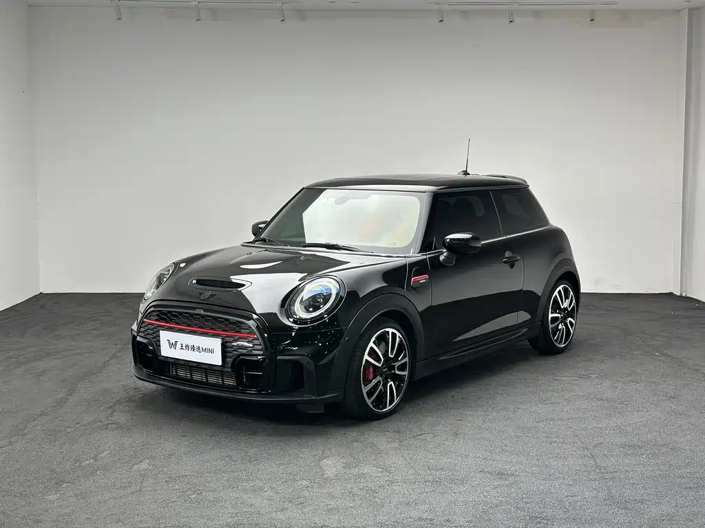 MINI JCW