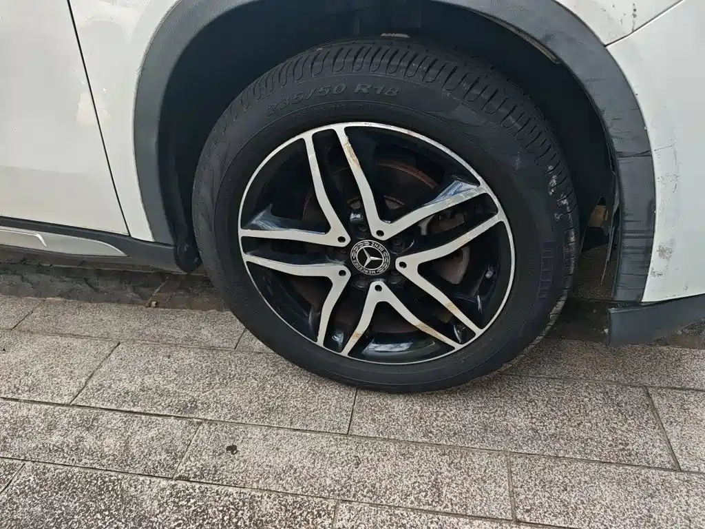 Mercedes-Benz GLA — миниатюра 24