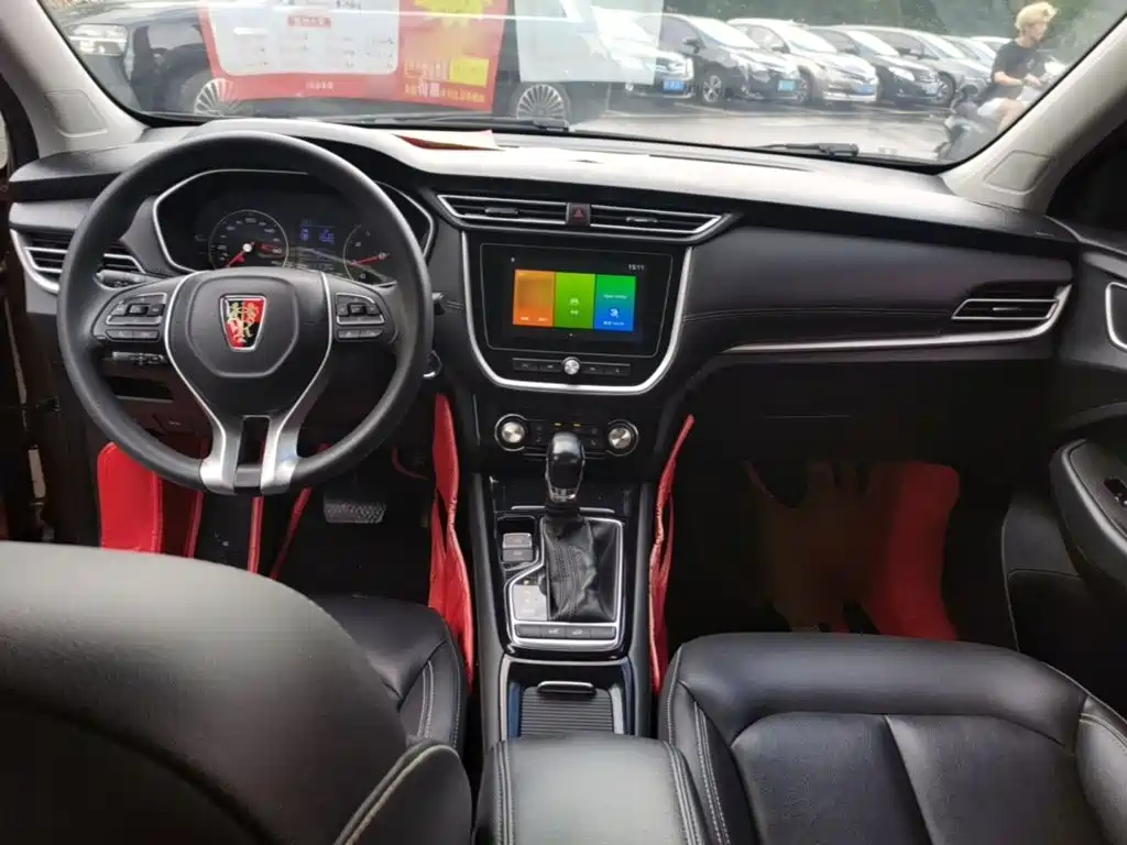 Roewe RX3 — миниатюра 10