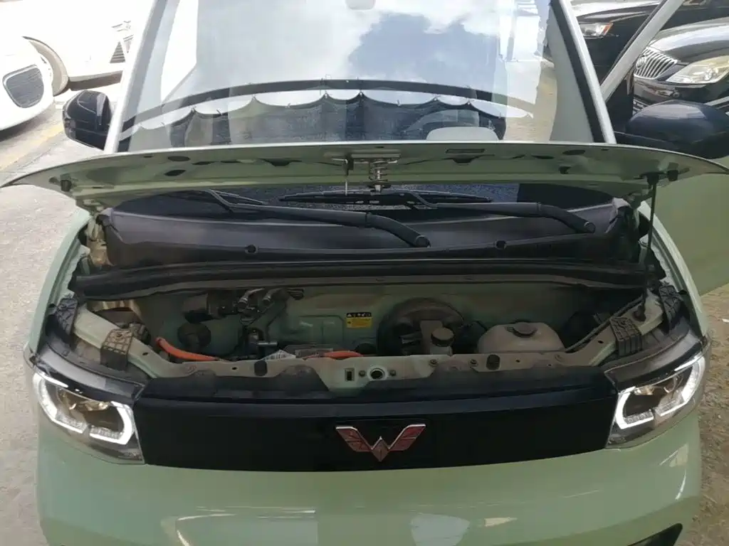 Wuling MINIEV — миниатюра 20