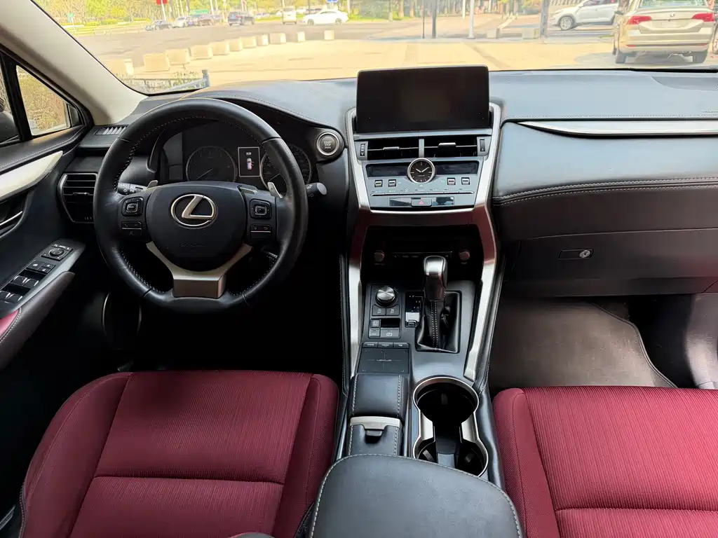 Lexus NX — миниатюра 5