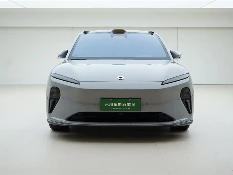 NIO NIO ET5