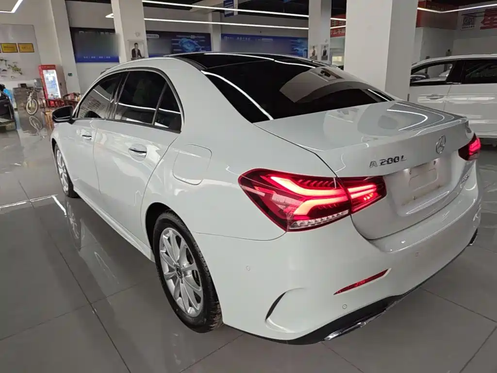 Mercedes-Benz A-Class — миниатюра 5