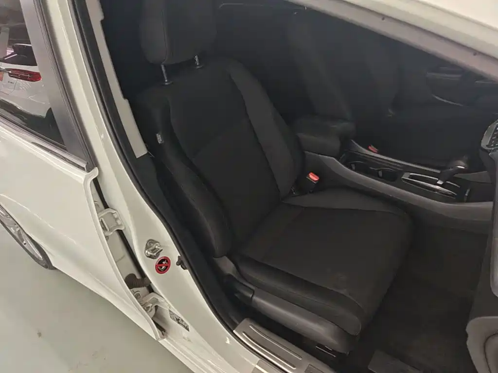 Honda Jade — миниатюра 25