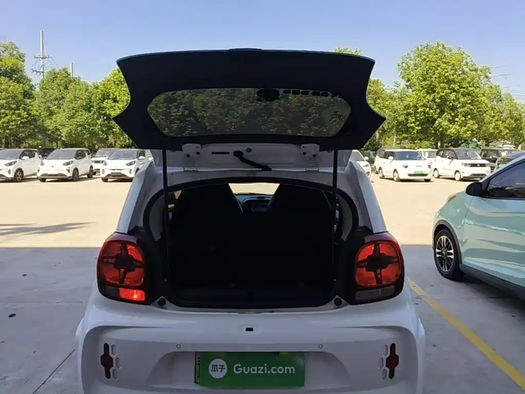 Roewe Clever — миниатюра 19