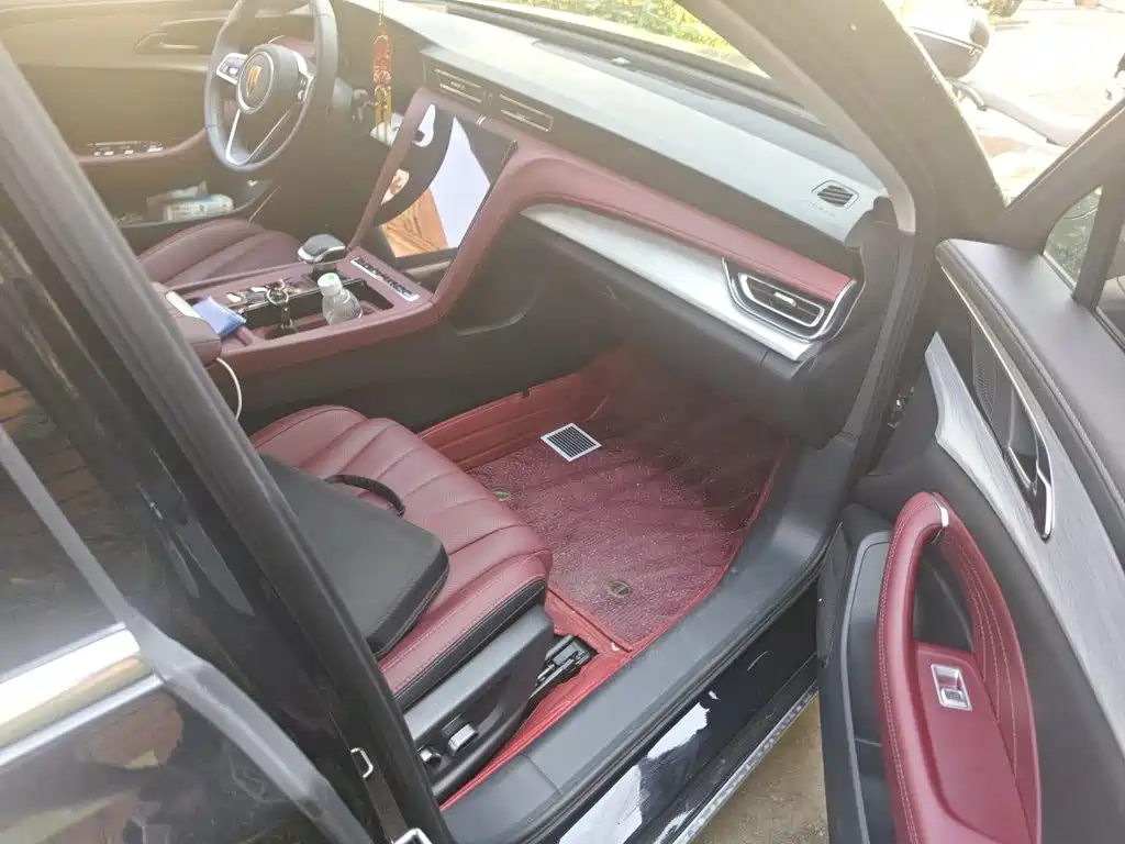 Hongqi Hongqi H5 — миниатюра 19