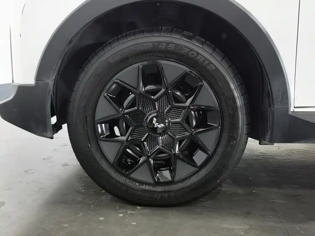 Wuling MINIEV — миниатюра 17