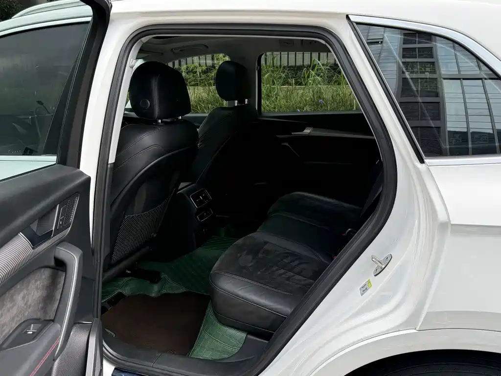 Audi Q5L — миниатюра 16