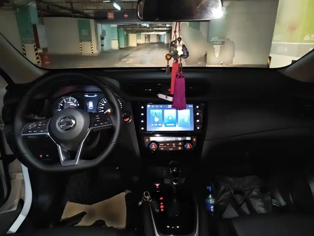 Nissan X-Trail — миниатюра 10