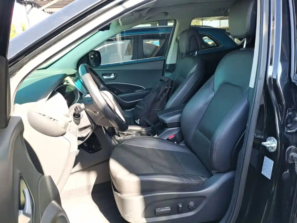 Hyundai Santa Fe — миниатюра 15