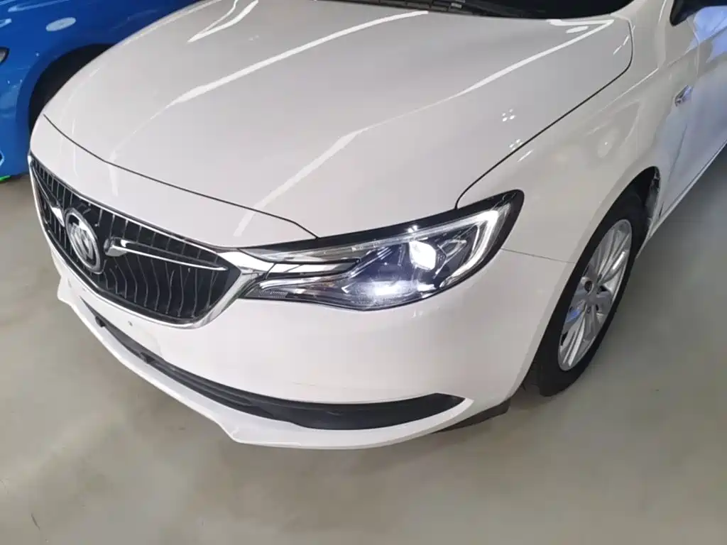 Buick Excelle — миниатюра 24