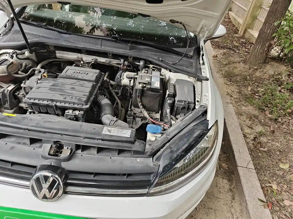 Volkswagen Golf — миниатюра 20