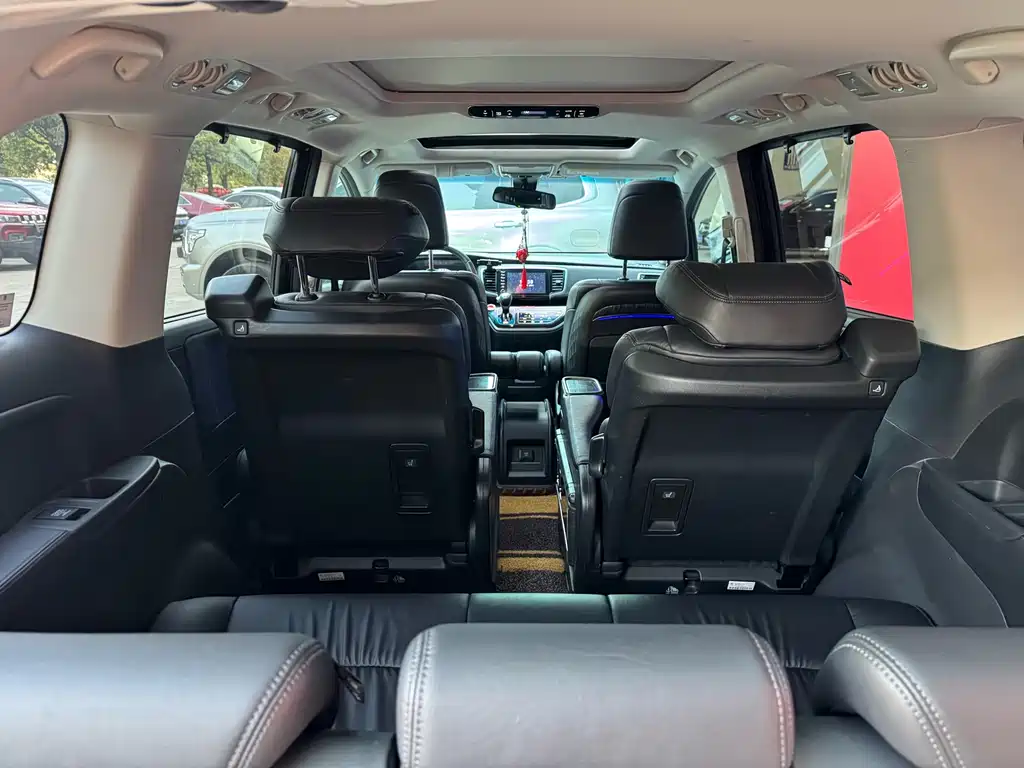 Honda Odyssey — миниатюра 9