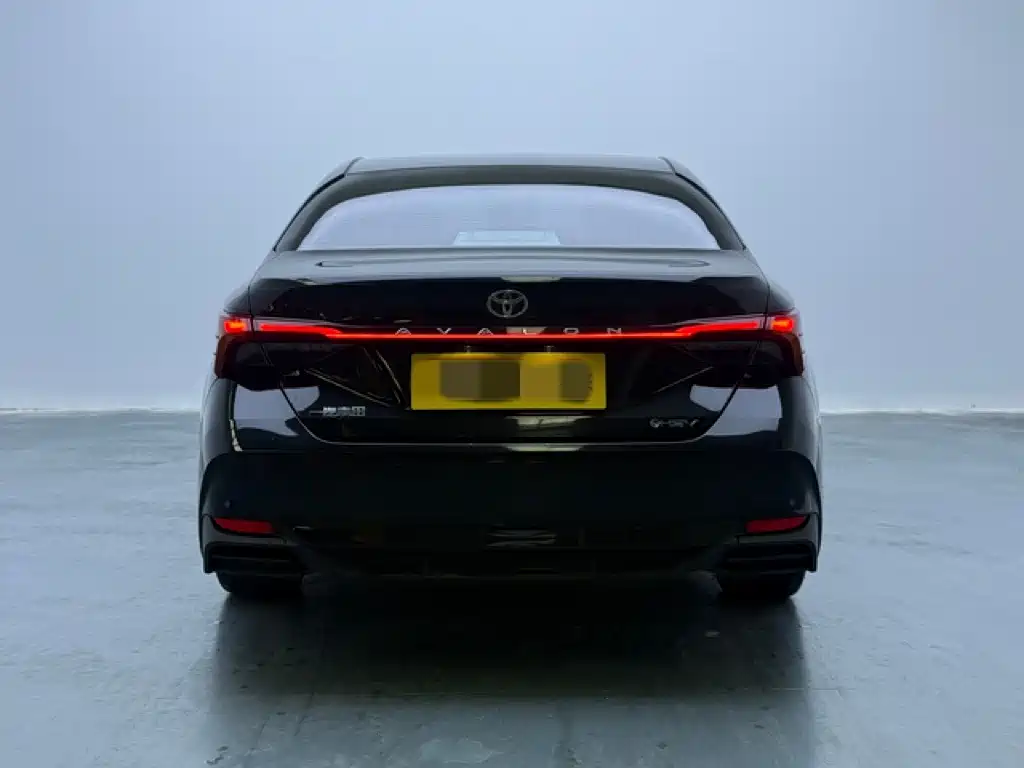 Toyota Avalon — миниатюра 2