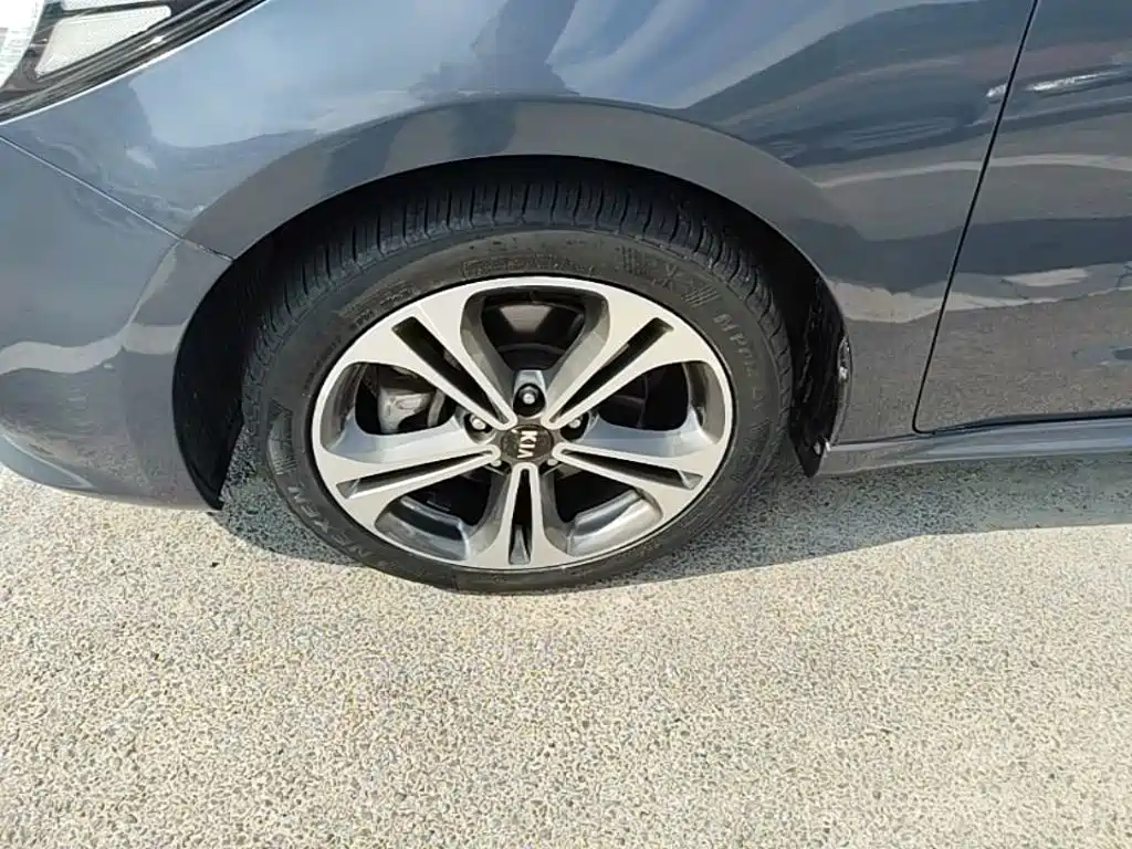 Kia Shuma — миниатюра 23