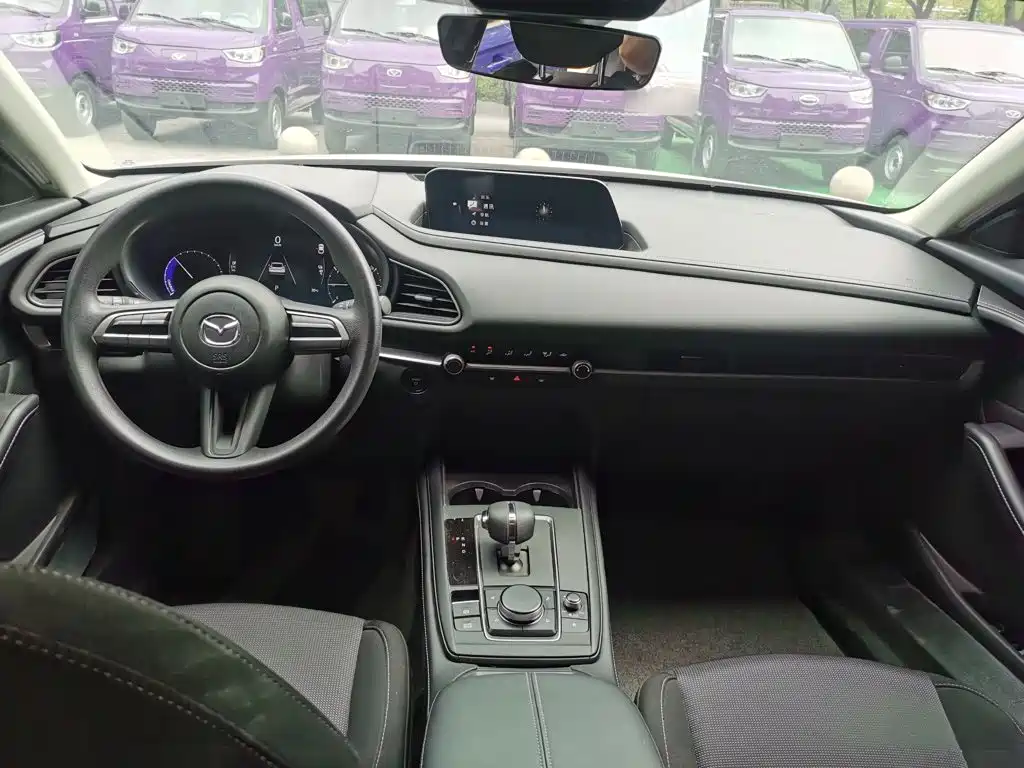 Mazda CX-30 EV — миниатюра 10