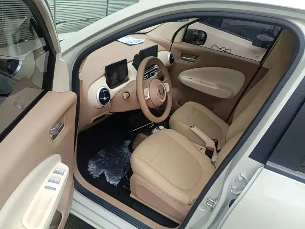 Wuling MINIEV — миниатюра 16