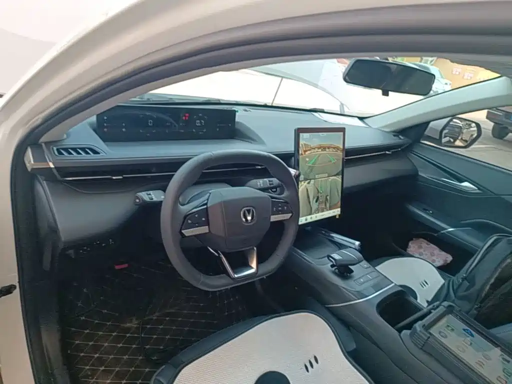 Changan Eado — миниатюра 10