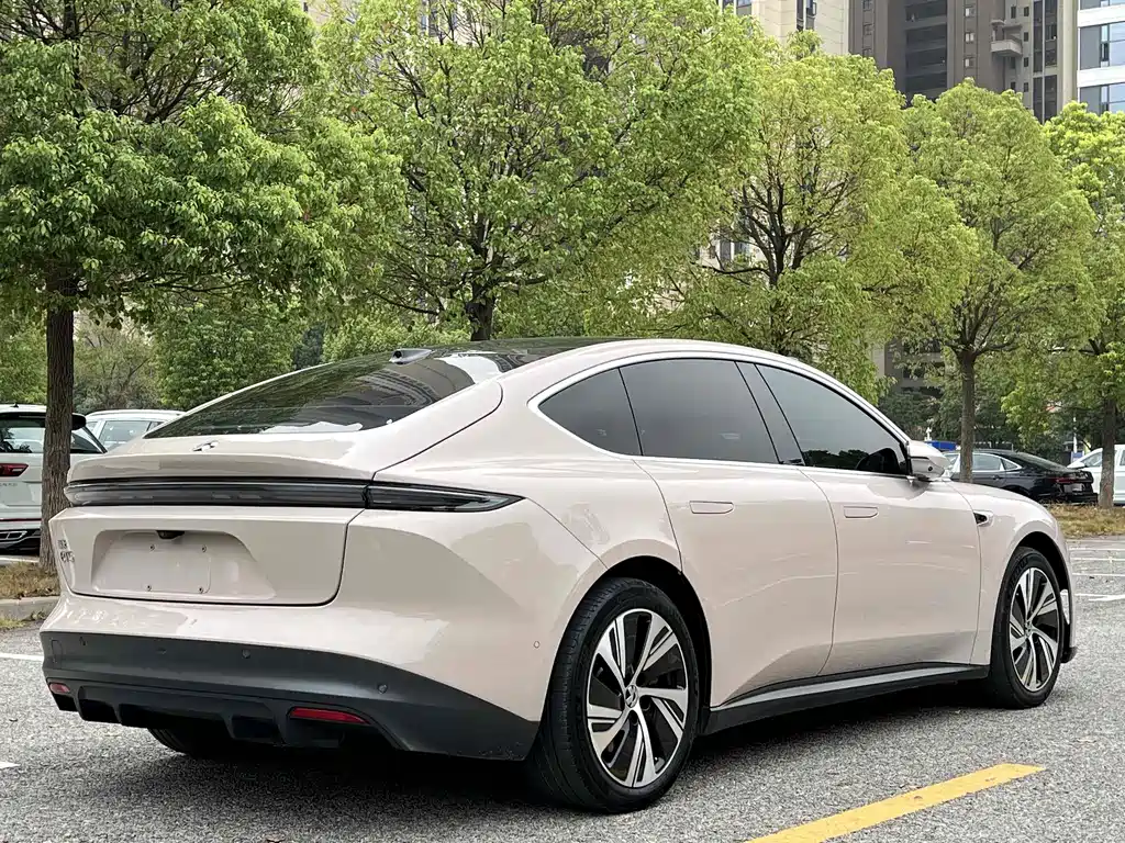 NIO ET5 — миниатюра 7