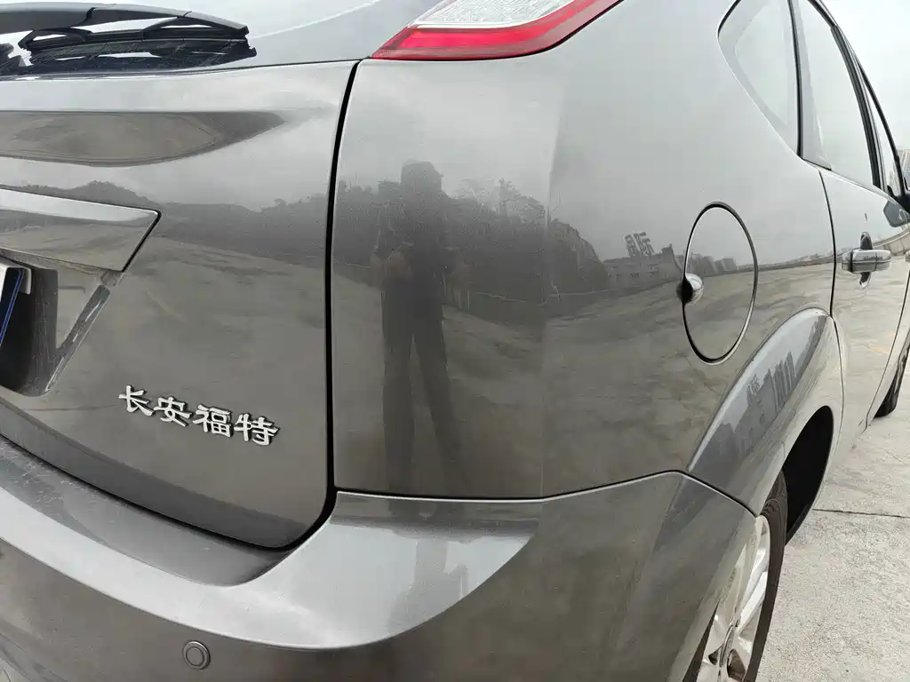Ford Focus — миниатюра 13