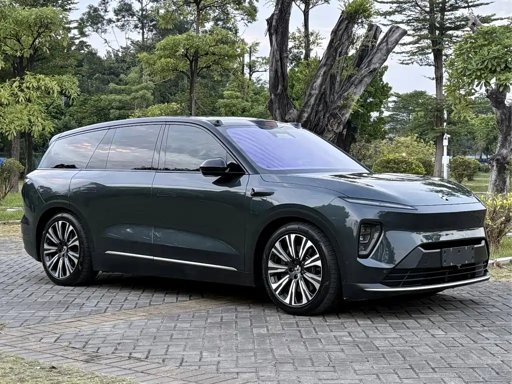 NIO ES8 — миниатюра 3